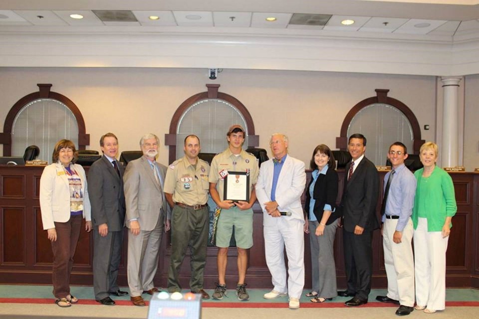 Roswell, teen awarded medal for saving life Scouting Newsroom